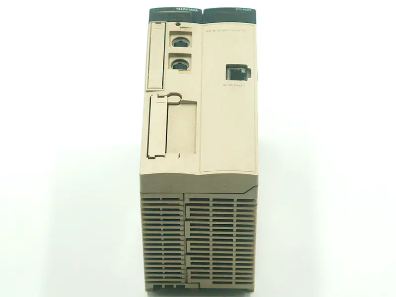 Modulo PLC Schnerider TSXP573623AM