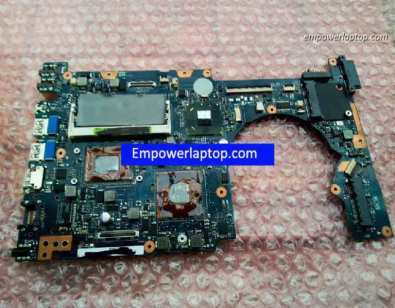 Scheda madre Asus UX52VS
