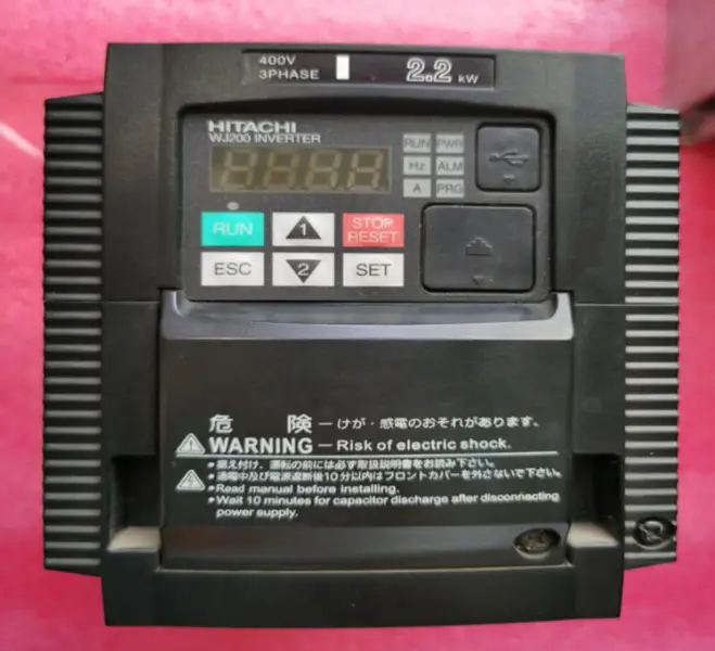 INVERTER HITACHI WJ200-022HFC-M 2,2KW NUOVO