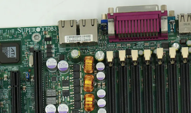 Scheda madre Supermicro X7DB3