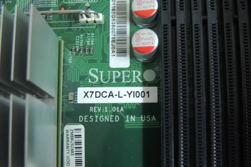 Scheda madre per server Supermicro X7DCA-L