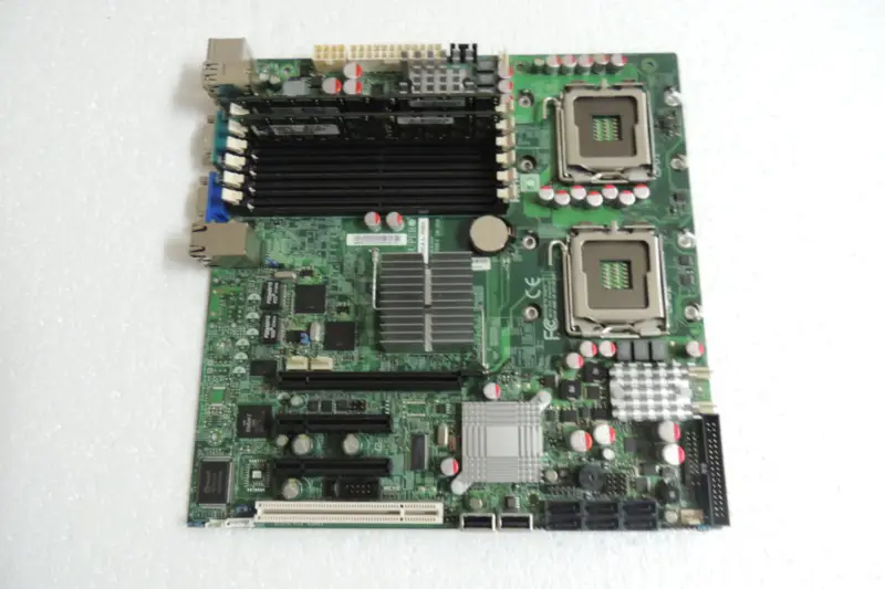 Scheda madre per server Supermicro X7DCA-L