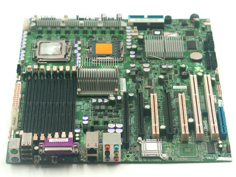Scheda madre per server Supermicro X7DWA-N