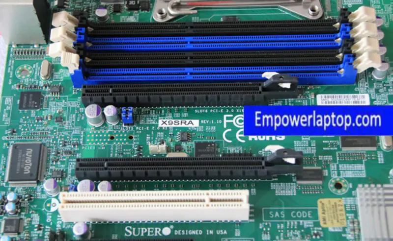 SuperMicro X9SRA Scheda madre server LGA2011 C602 X79