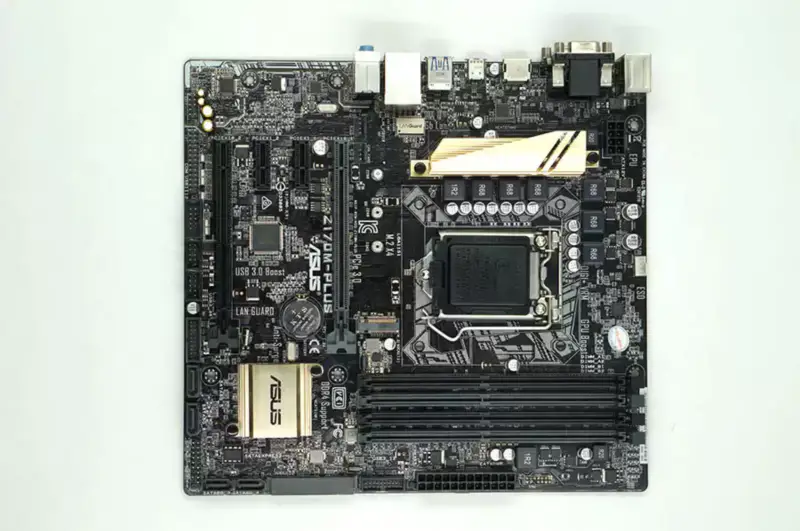 Scheda madre Asus Z170M-PLUS