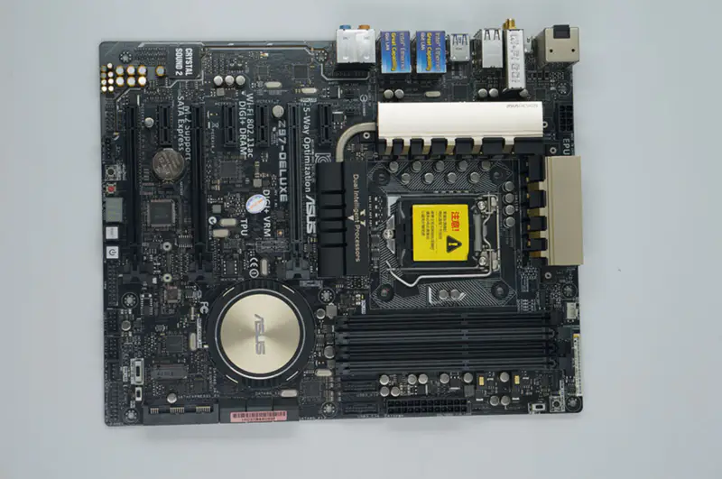 Scheda madre Asus Z97-Deluxe Z97 LGA1150 ATX