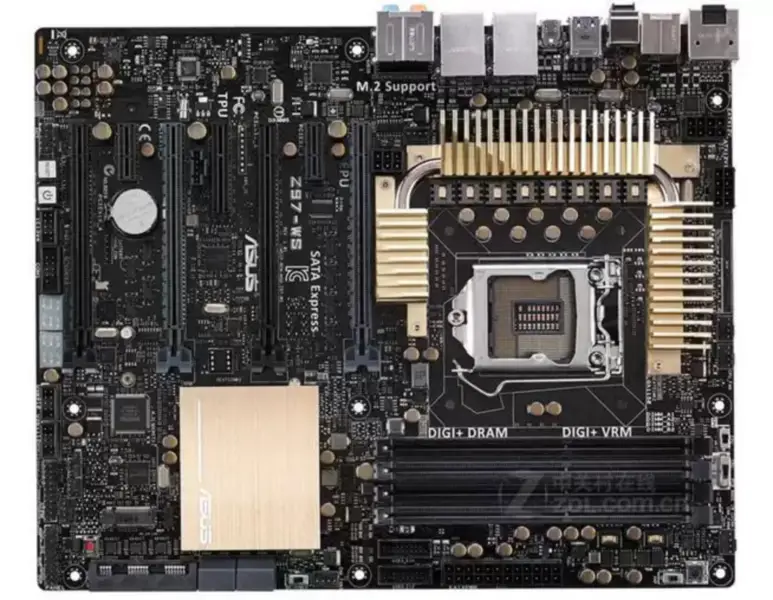 Asus Z97-WS Scheda madre LGA1150 DDR3 ATX