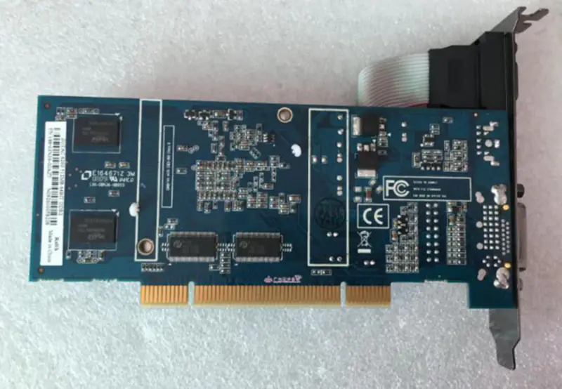 Scheda grafica ZOTAC GeForce 6200 512MB 64BIT DDR2 6200