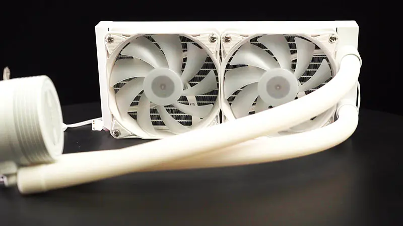 Radiatore bianco Coloful 240 mm per il raffreddamento ad acqua del case della Cpu