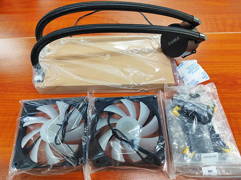 Raffreddatore a liquido integrato per il raffreddamento della cpu da 240 mm di Sama con luce