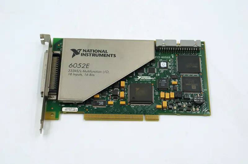 Scheda DAQ NI PCI-6052E