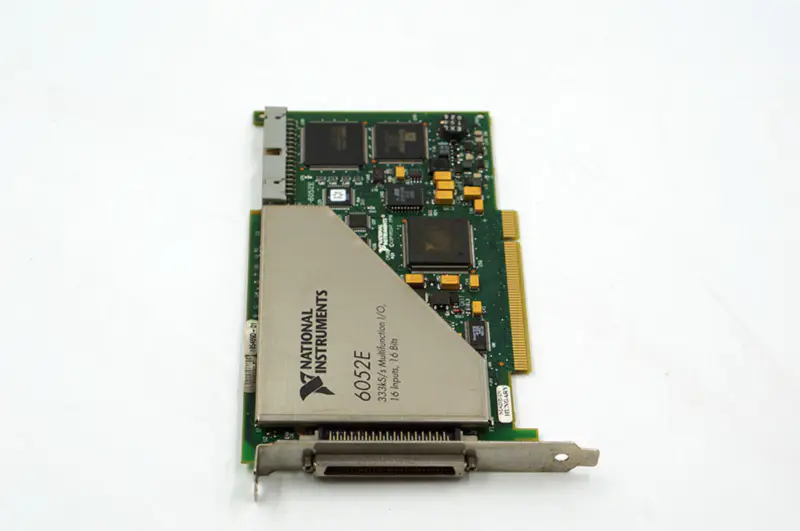 Scheda DAQ NI PCI-6052E