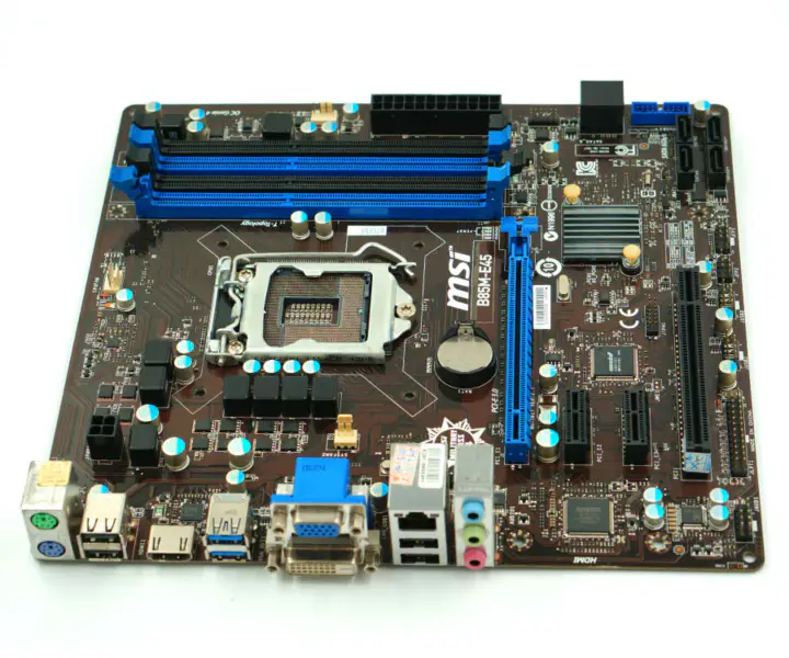 Scheda madre MSI B85M-E45
